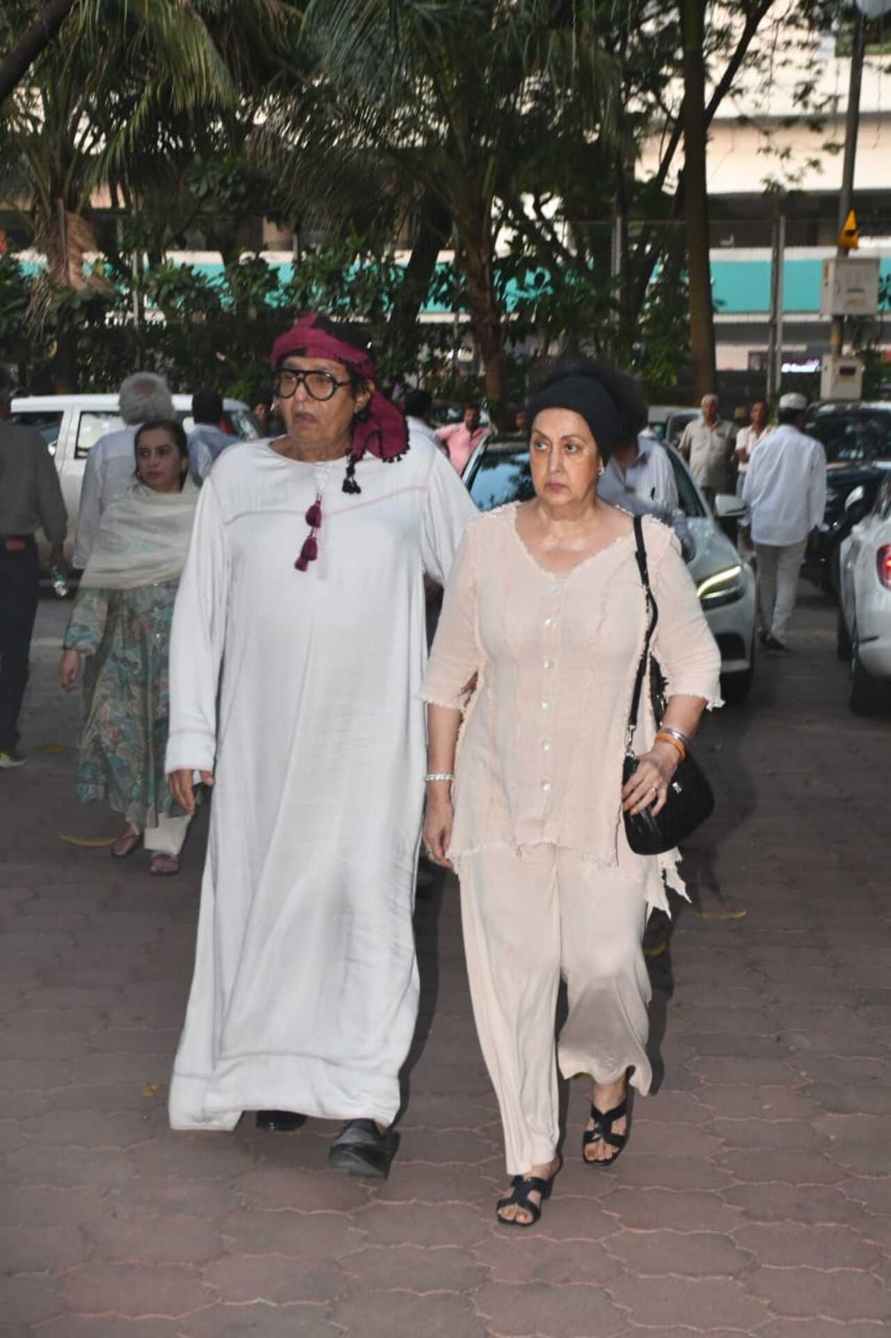Veteran actor Ranjeet was also spotted at the prayer meet held in memory of Pankaj Dheer at the Isckon temple in Juhu.